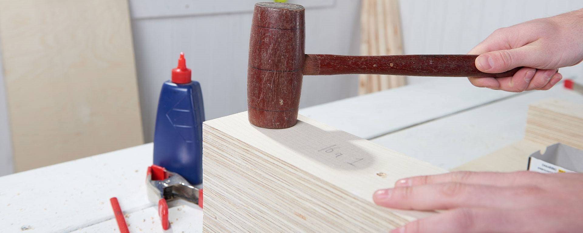 How to join wood with dowels